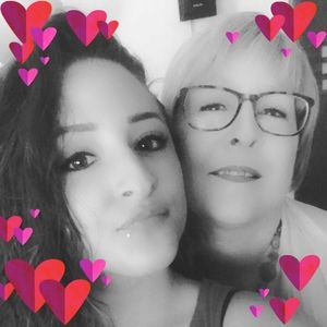 Meet your Posher, Lori